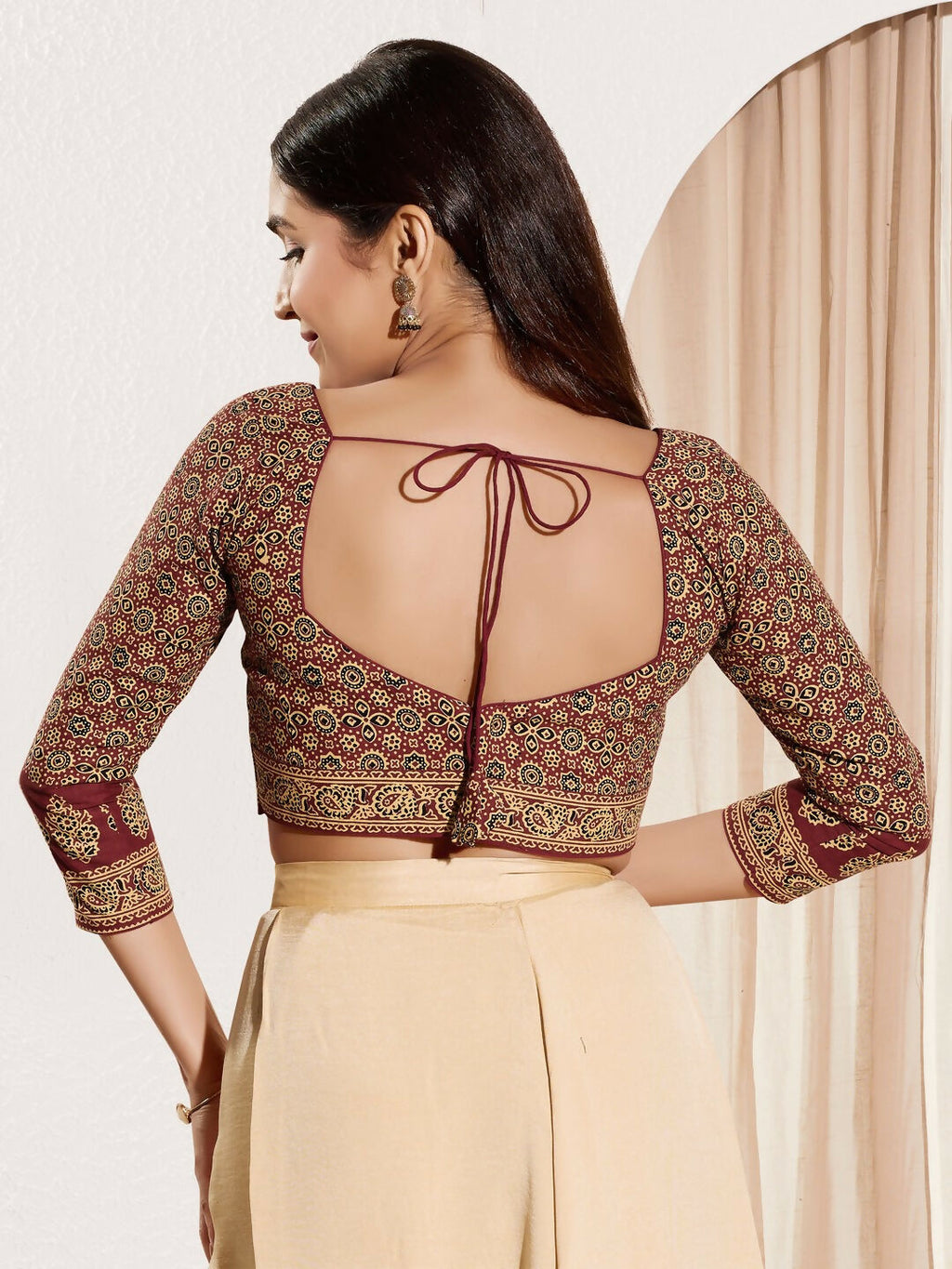 Joban Fashion Maroon Cotton Padded Blouse With Sweetheart Neck Elbow Sleeves