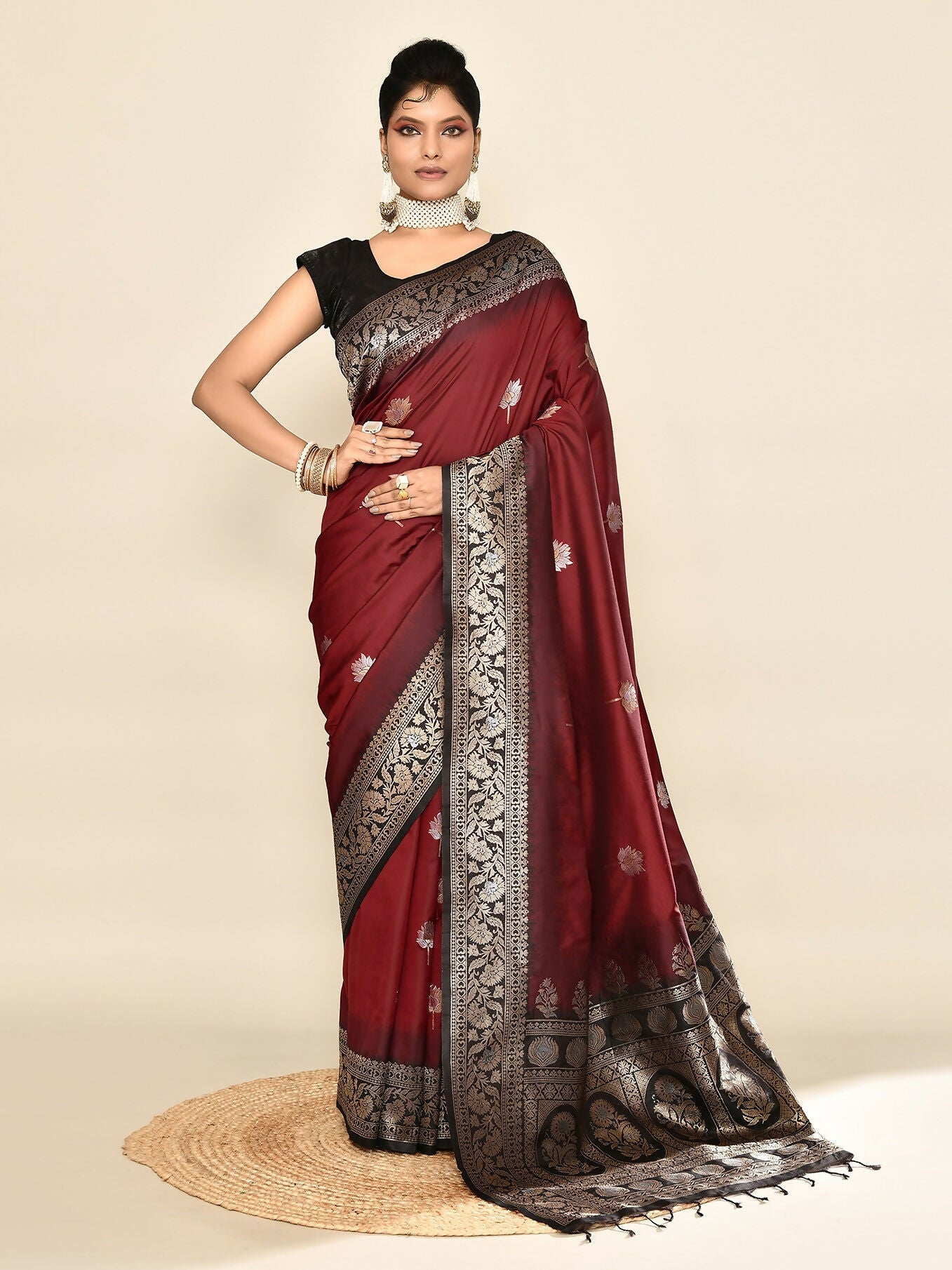 Joban Fashion Maroon & Black Plain With Weaving Border Banarasi Silk Sarees