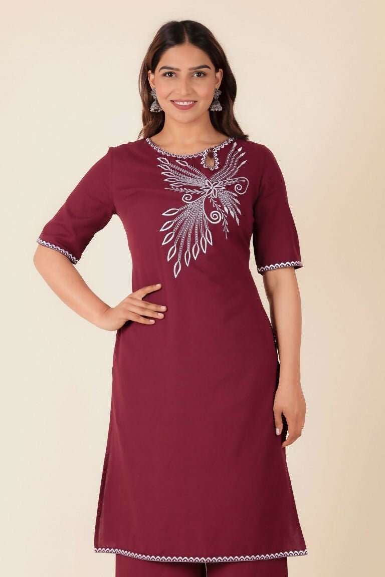 Aramya Maroon Linen Cotton Solid Straight Kurta for Women