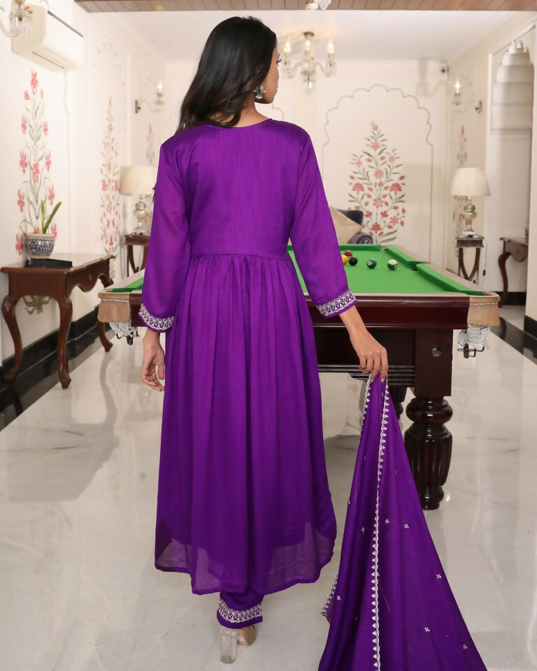 Jyoti Fashion Women's Purple Soft Silk Embroidered Designer Kurta Set
