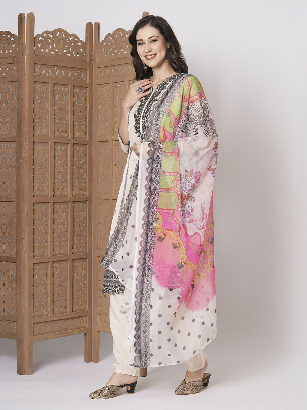 Off White Taby Silk Embroidery Work, Printed Kurta Set - Riya