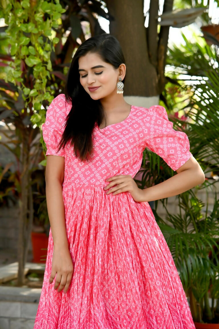 Jyoti Fashion Women's Pink Bandhej Print with Crush Pleating Muslin Anarkali Dress
