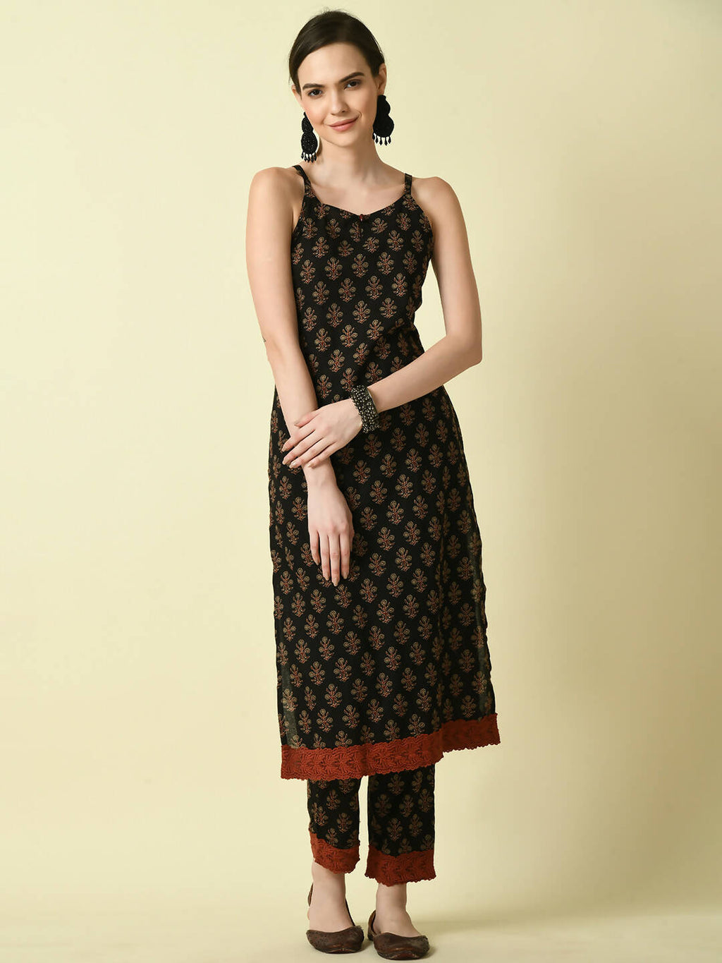 Myshka Women's Black Printed Kurta With Trouser