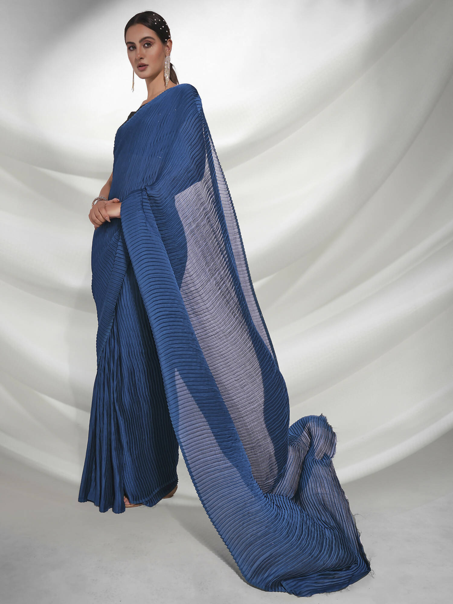 Teal Georgette Solid Texture Saree With Unstitched Blouse Piece - Rajal