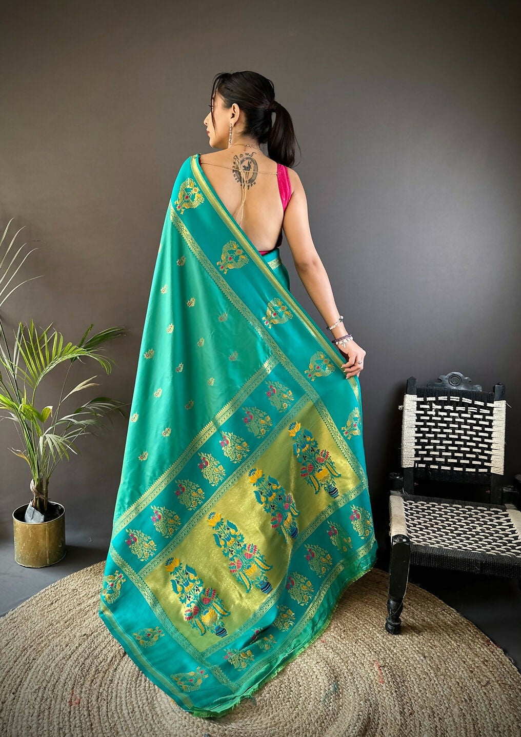 Joban Fashion Green Meenakari Weaving Paithani Sarees
