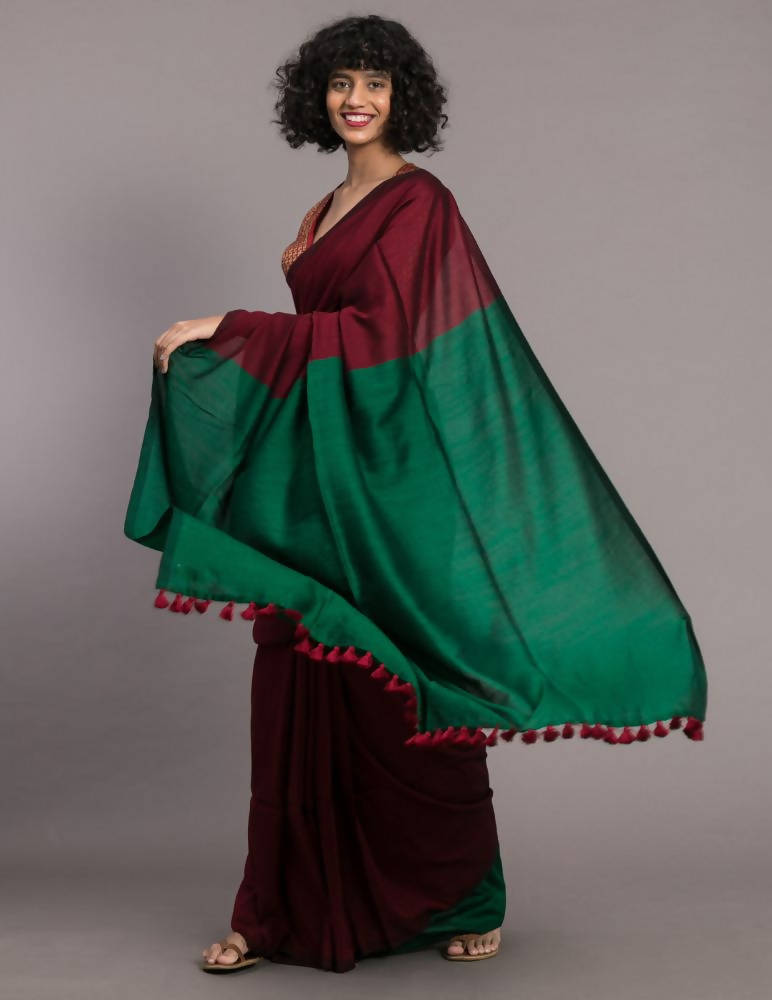 Suta Maroon Green Colourblocked Cotton Blend Saree