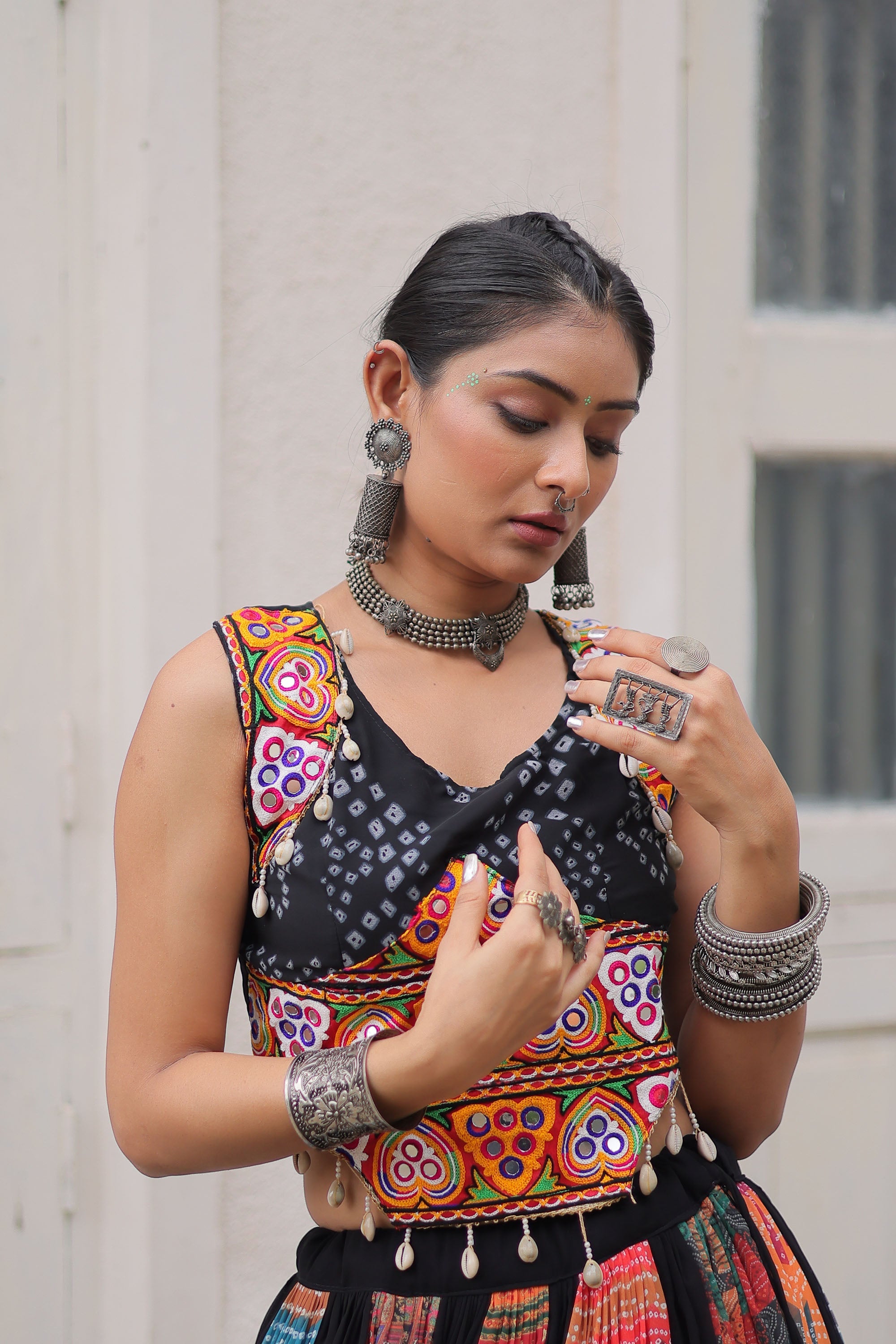 Lorenvalley Fashion Multicolor Georgette print and attractive combination Of Gamthi Embroidered & Embellished work Lehenga Choli