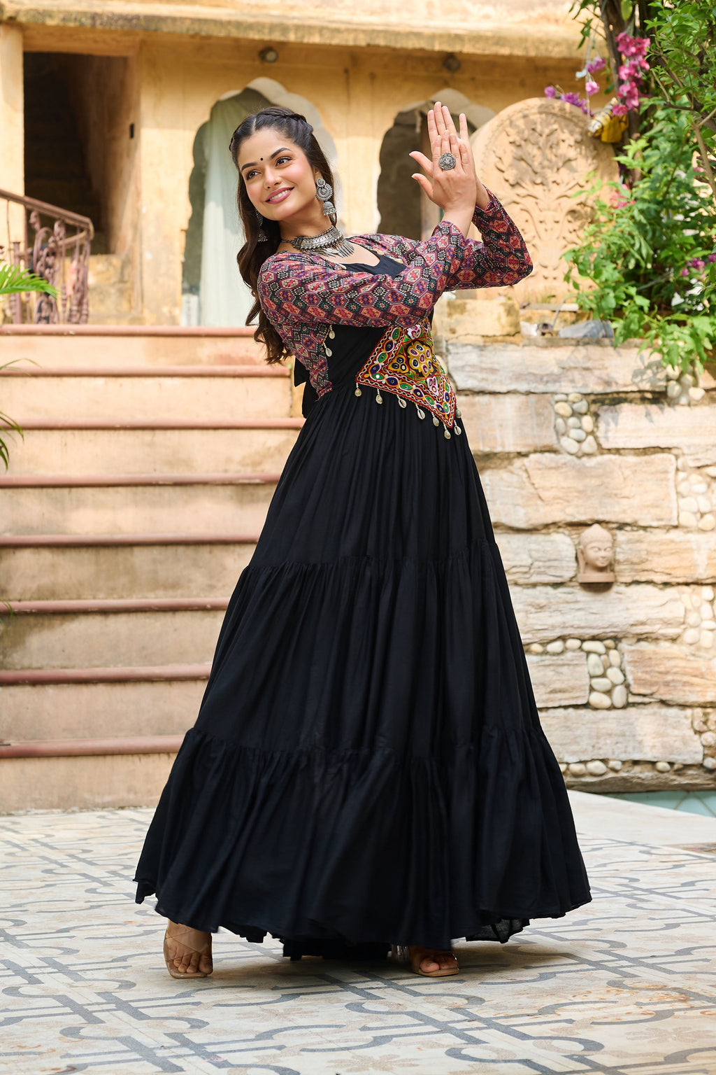 Lorenvalley Fashion Black Rayon Kutchi Gamthi Embroidered Work & Cotton Print Work Gown