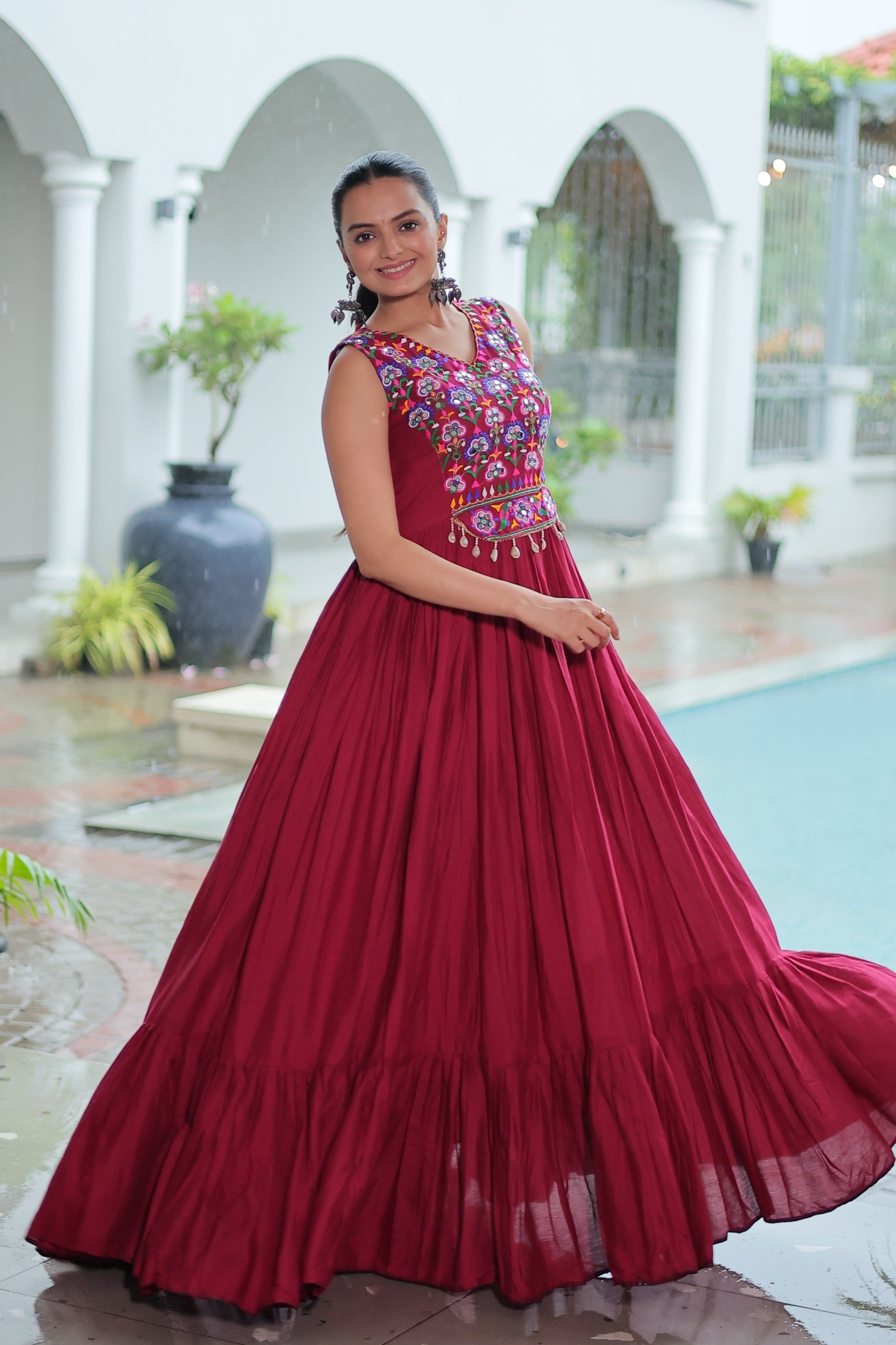 Prazu Fashion Maroon Reyon Kutchi Gamthi Thread Work Navaratri Gown
