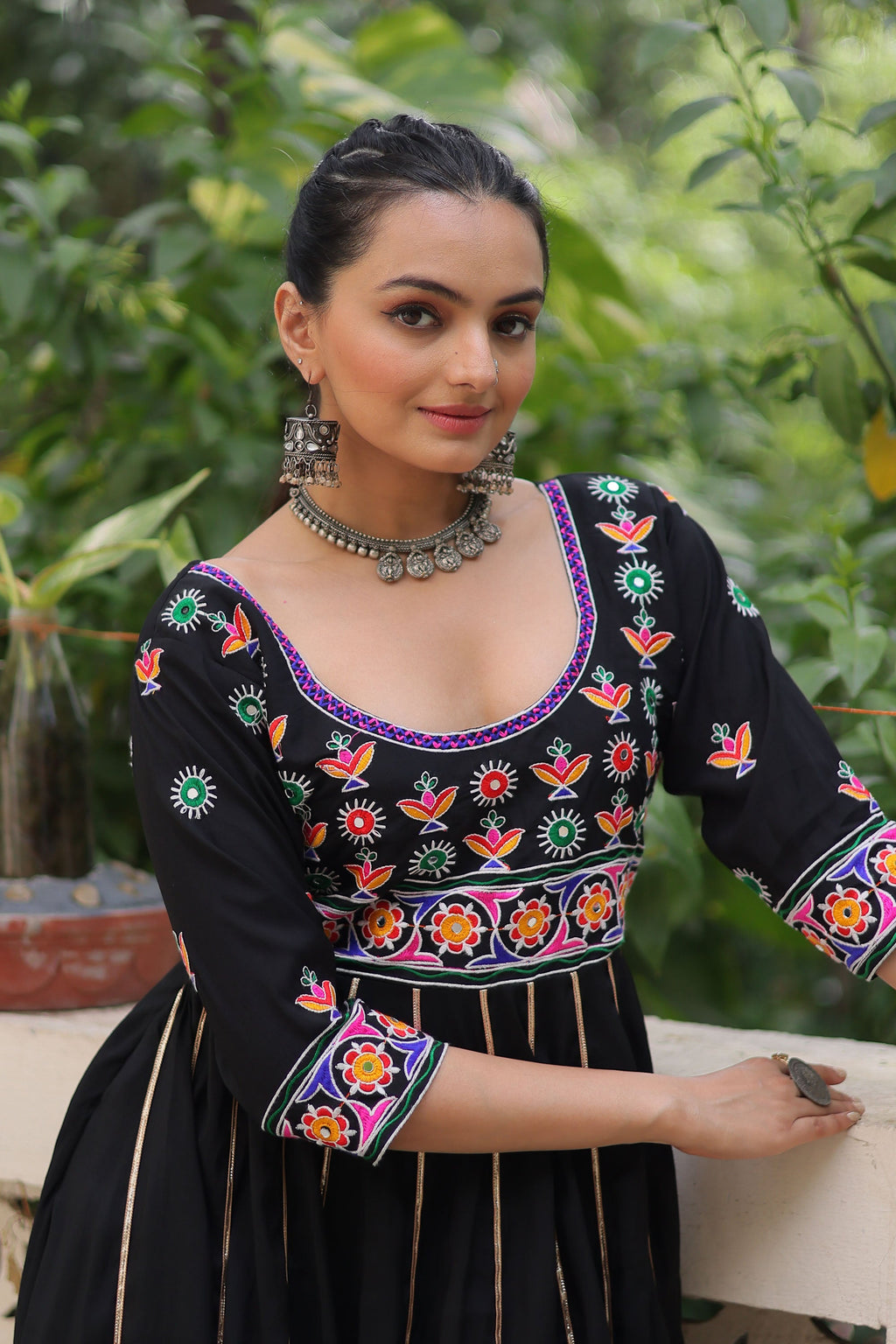Lorenvalley Fashion Black Roman Silk with Thread work & Gota Lace embellished Work Gown