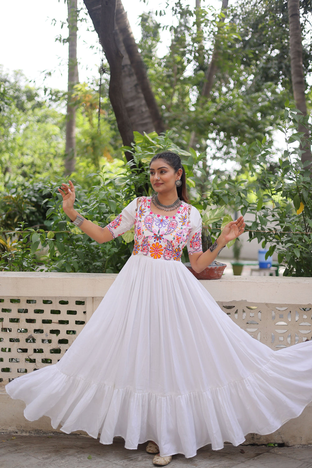Lorenvalley Fashion White Rayon with Kutchi Gamthi Embroidered Thread Work Gown