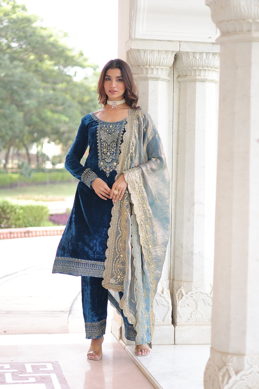 Prazu Fashion Blue Velvet Rich Sequins & Zari Embroidered Work Salwar Suit