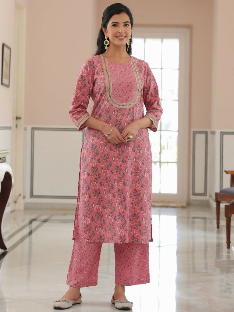 Aramya Straight Soft Cotton Floral Print Women's Kurta Set - Pink
