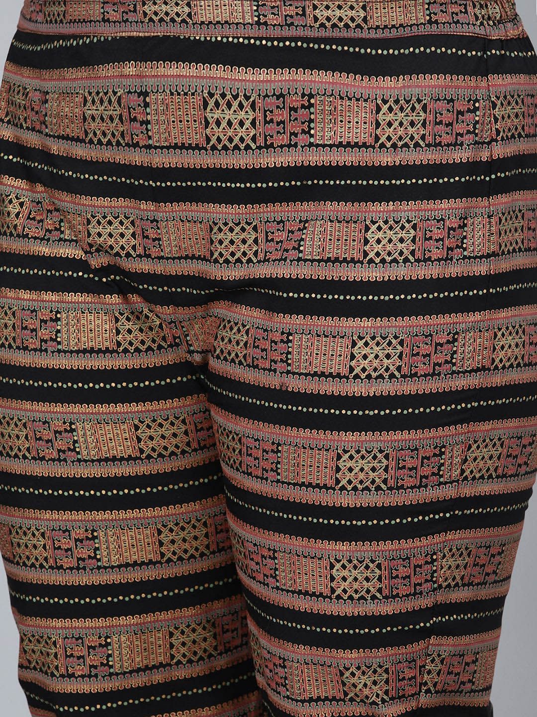 Sztori Plus Size Geometric Printed Straight Kurta With Trousers