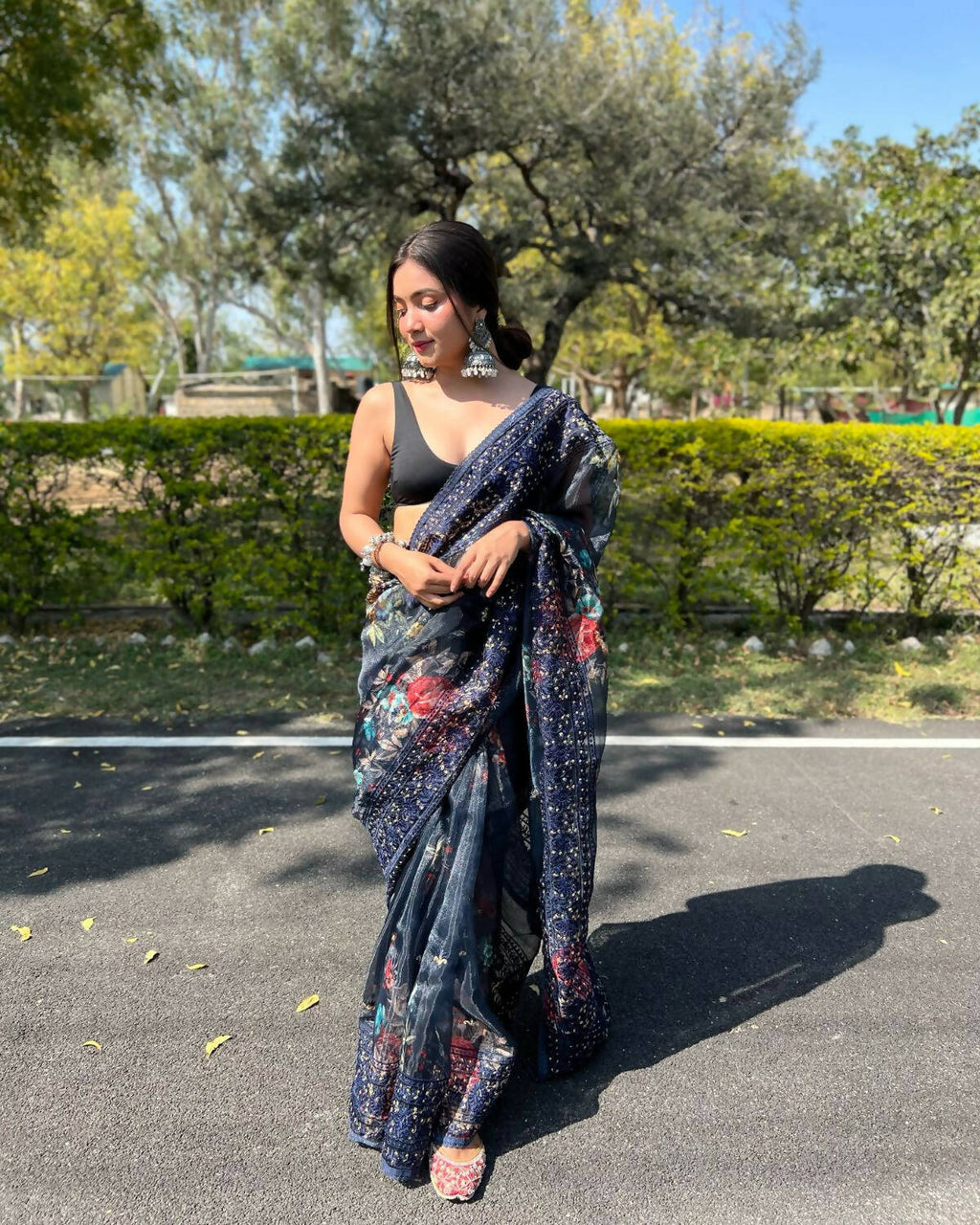 Vamsee Navy Blue Organza Saree