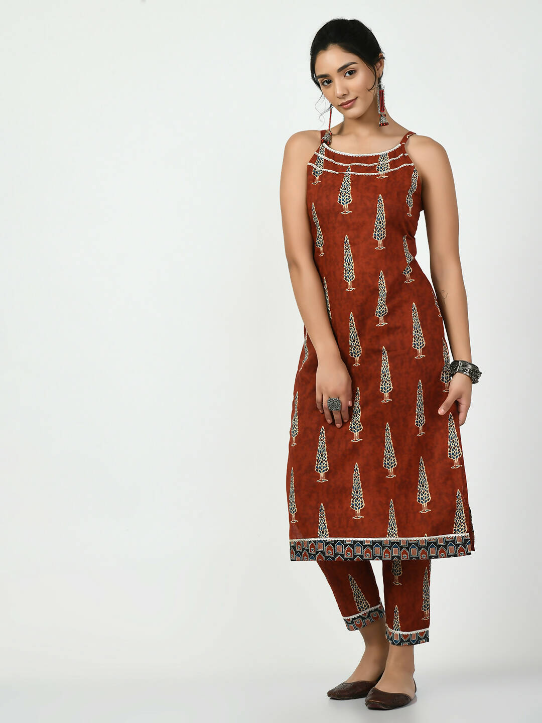 Myshka Women's Rust Printed Kurta With Trouser