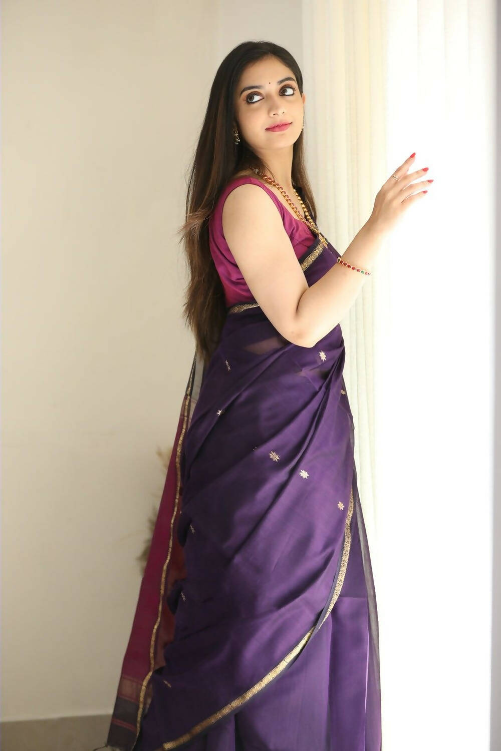 DEIANA'S Beautiful Designer Golden zari Soft Cotton Saree - Purple