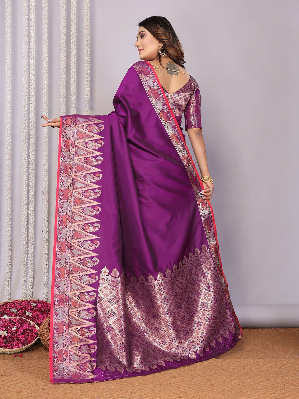 Joban Fashion Banarasi Purple Jacquard Woven Soft Silk Saree