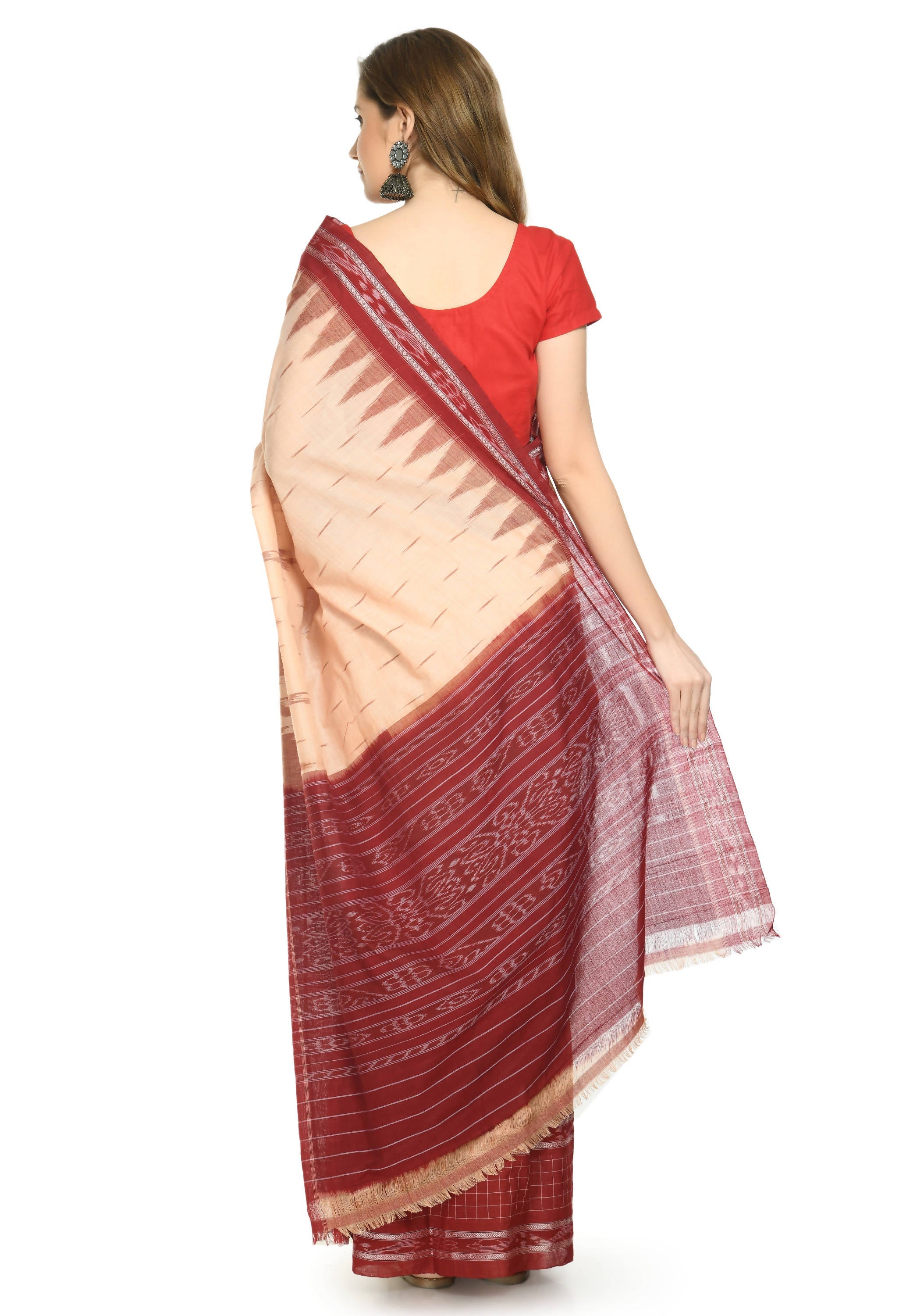 Vamika Sambalpuri Ikat Cotton Scot Dali Tasrite & Maroon Saree