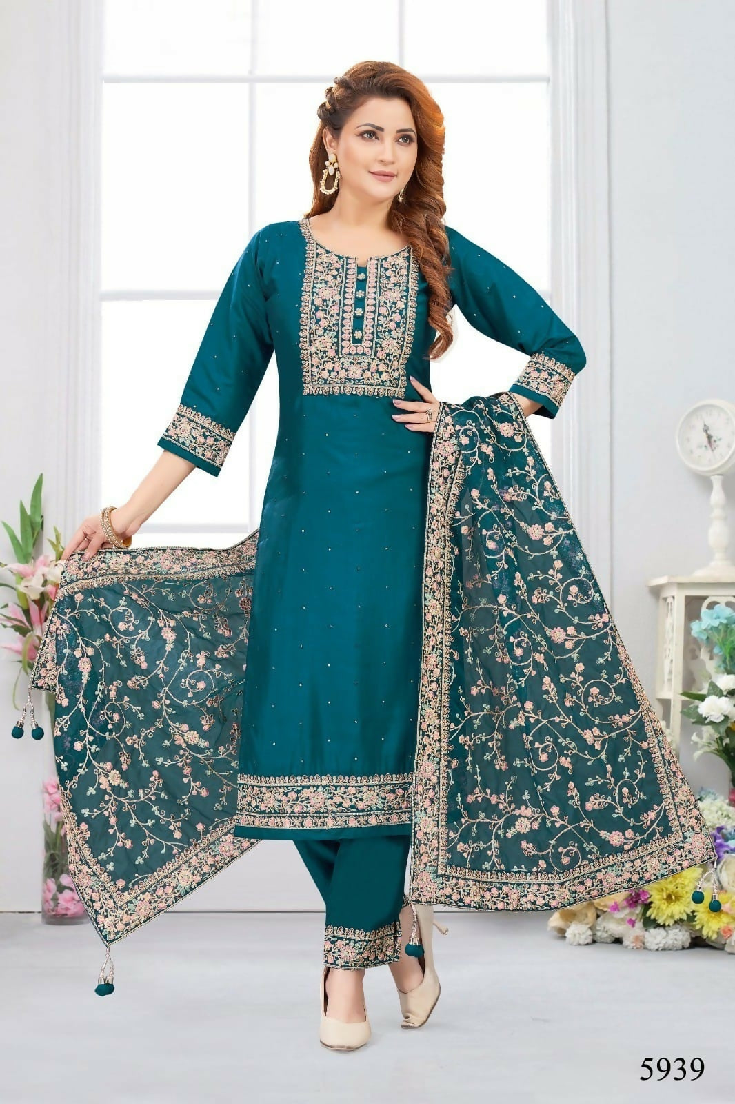 Joban Fashion Chinon Silk Blue Color Kurta Set