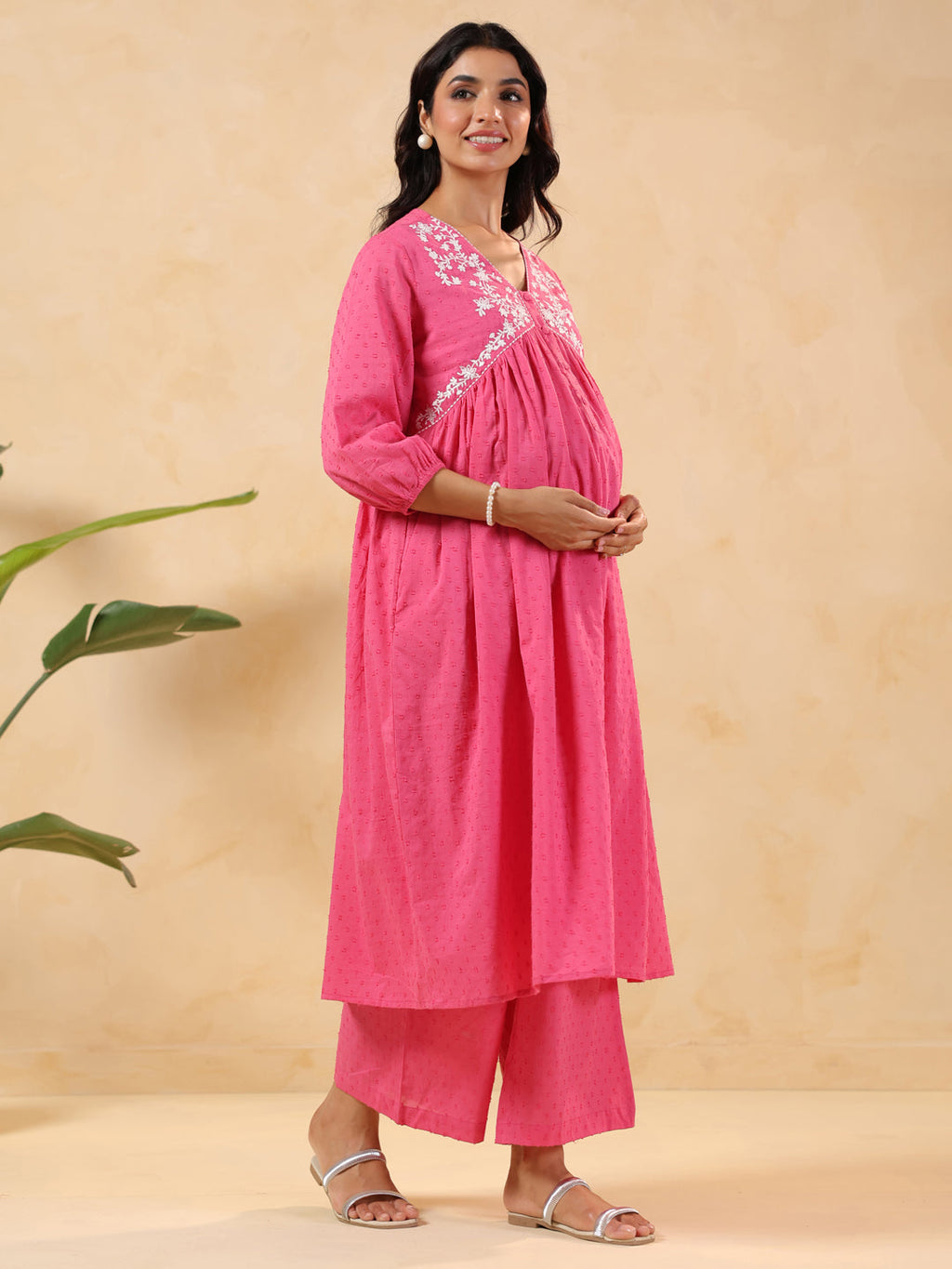 Janasya Light Dobby Cotton Yoke Embroidery A-Line Kurta Set