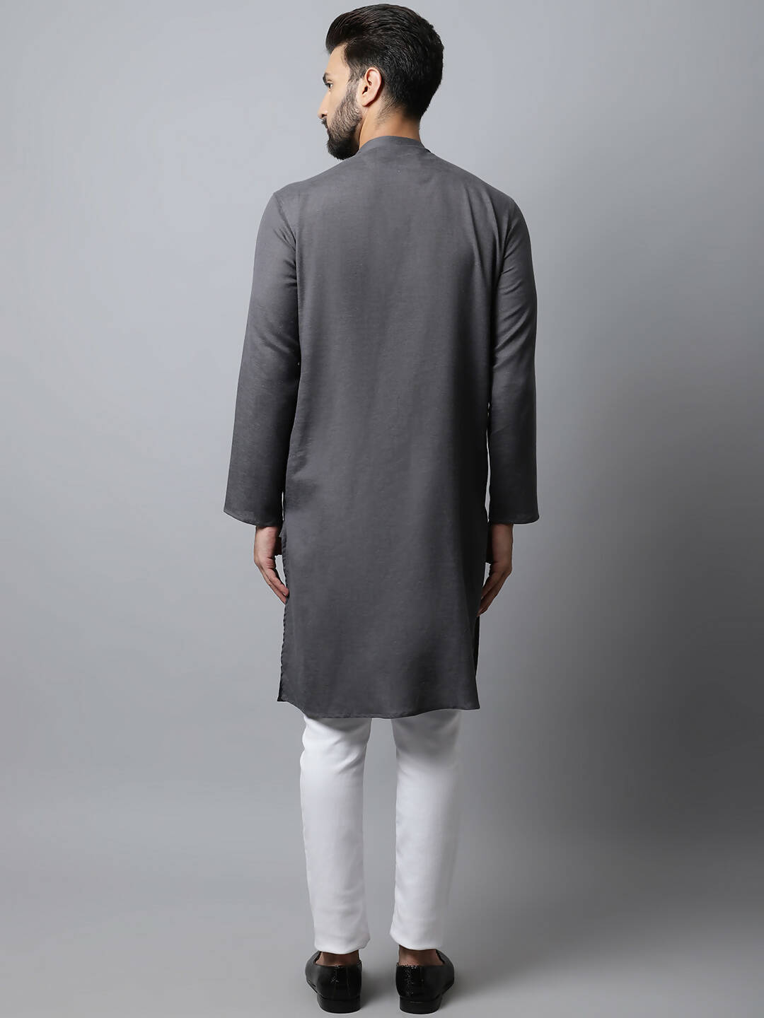 Even Apparels Grey Color Pure Cotton Men's Kurta With Side Placket (SLD1202)
