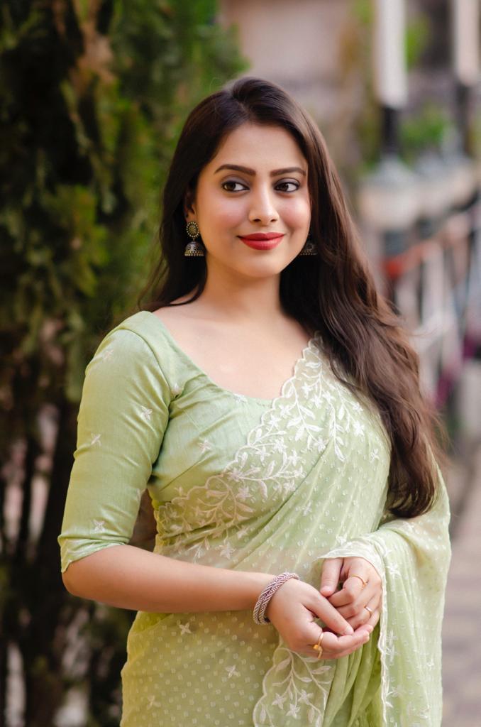 Green Pure Chiffon Woven Design Saree with Unstitched Blouse - Hiral Fashion