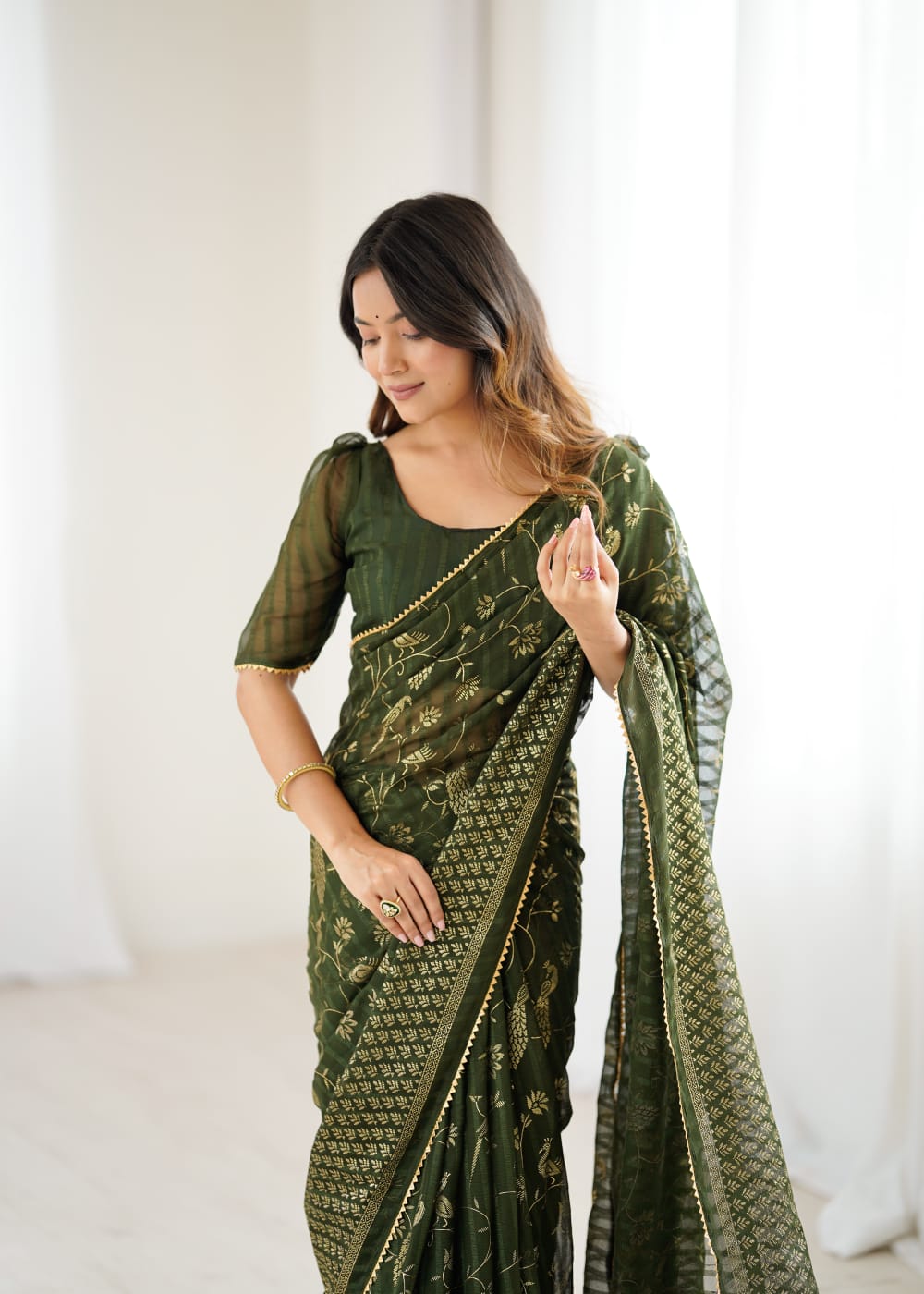 Lorenvalley Fashion Mehndi Solo Georgette Superb Finishing Foils Print & Fancy Zalar Lace in Border Saree with Blouse