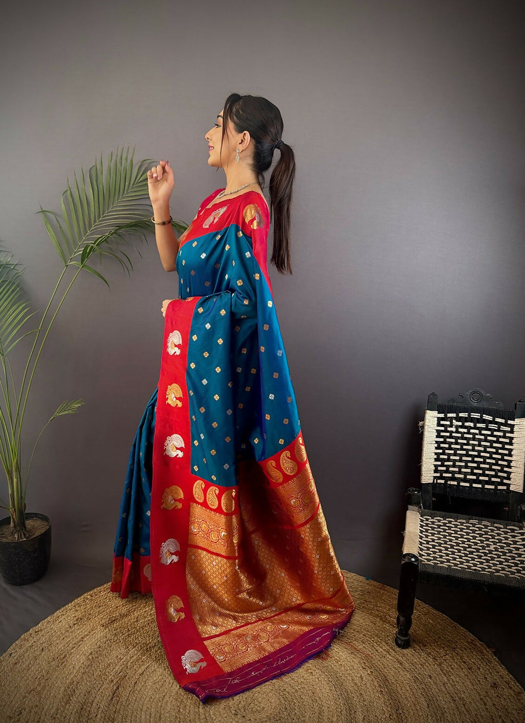 Joban Fashion Rani Pink Butti Banarasi Silk Sarees