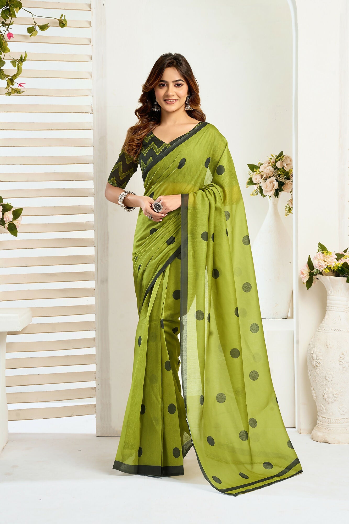 Vastranavya Olive Digital Printed Linen Ready To Wear Designer Saree with Unstitched Blouse
