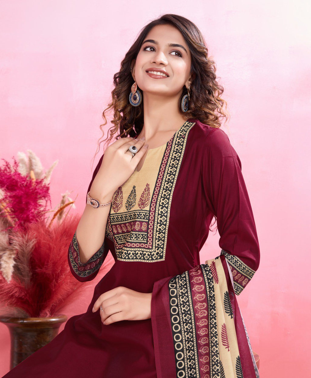 Prazu Fashion Maroon Viscose Silk Printed Kurta Set