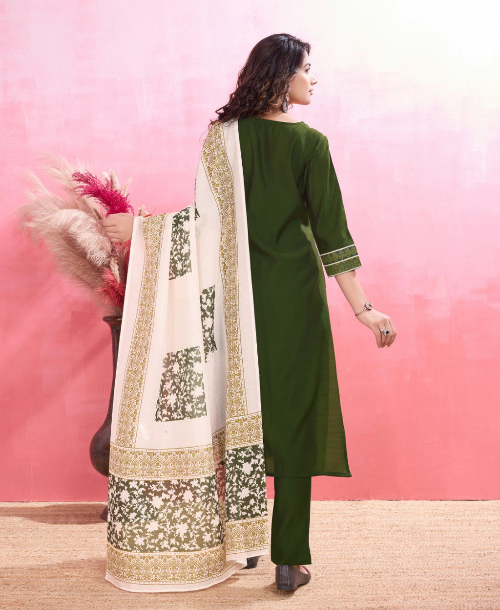 Prazu Fashion Mahendi Viscose Silk Printed Kurta Set