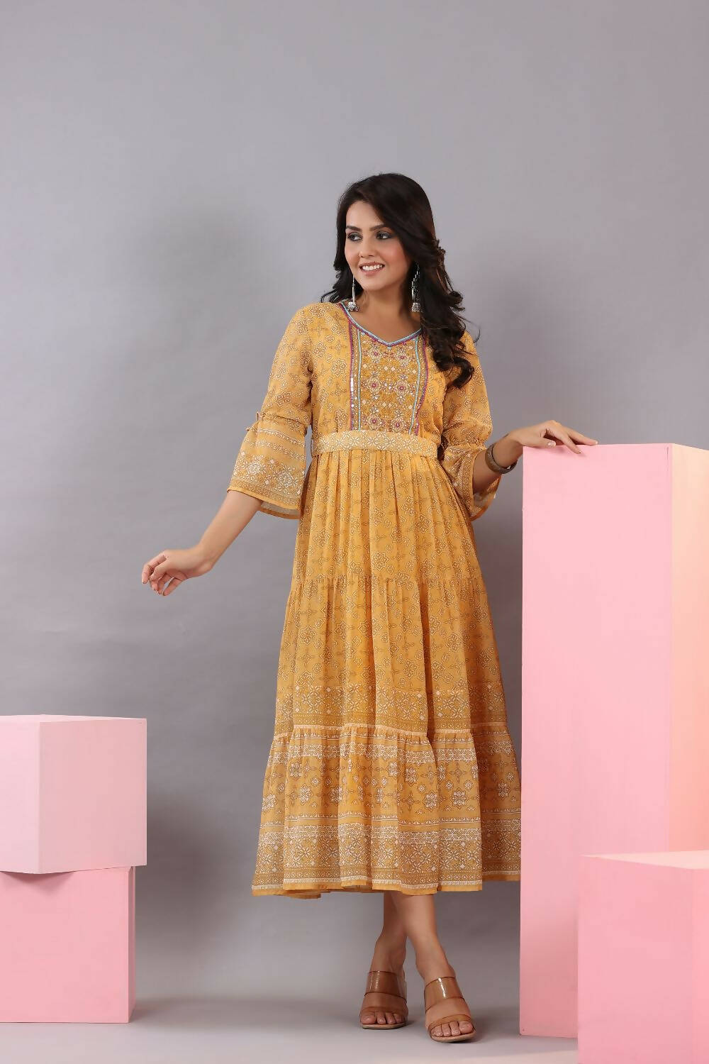 Juniper Women Yellow Georgette Geometric Printed Tiered Maxi Dress