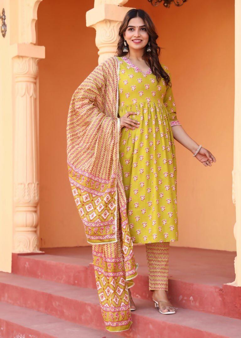 Alvano Printed Naira Cut Kurti Kurti with Pant and Dupatta Set for Women's and Girls Cotton
