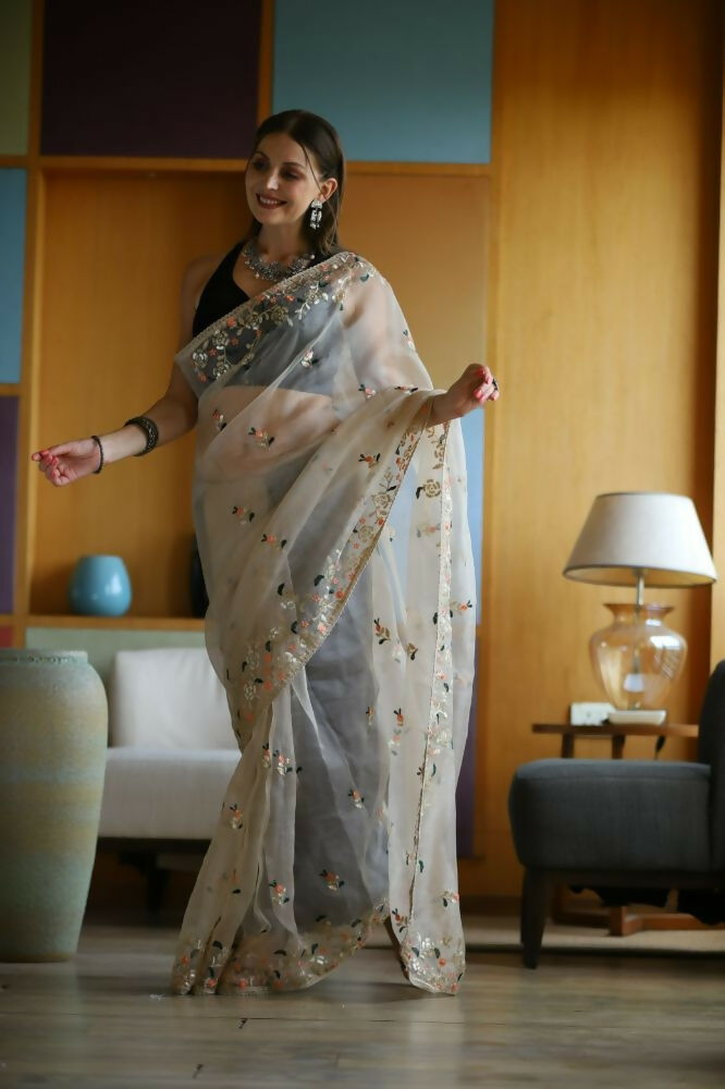 Vamsee Avantika Beige Organza Saree