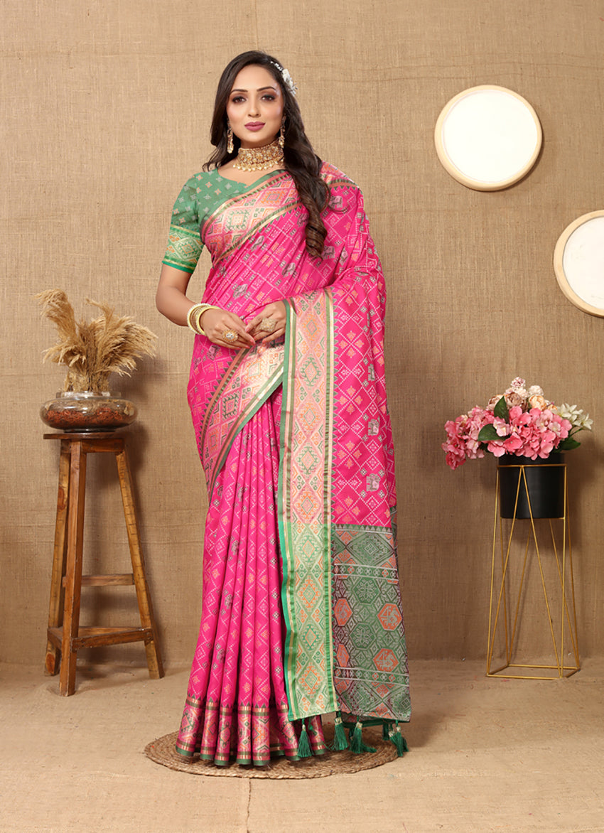 Lorenvalley Fashion Magenta Patola Silk Woven Design with Zari Meenakari Weaving motifs Pallu Saree