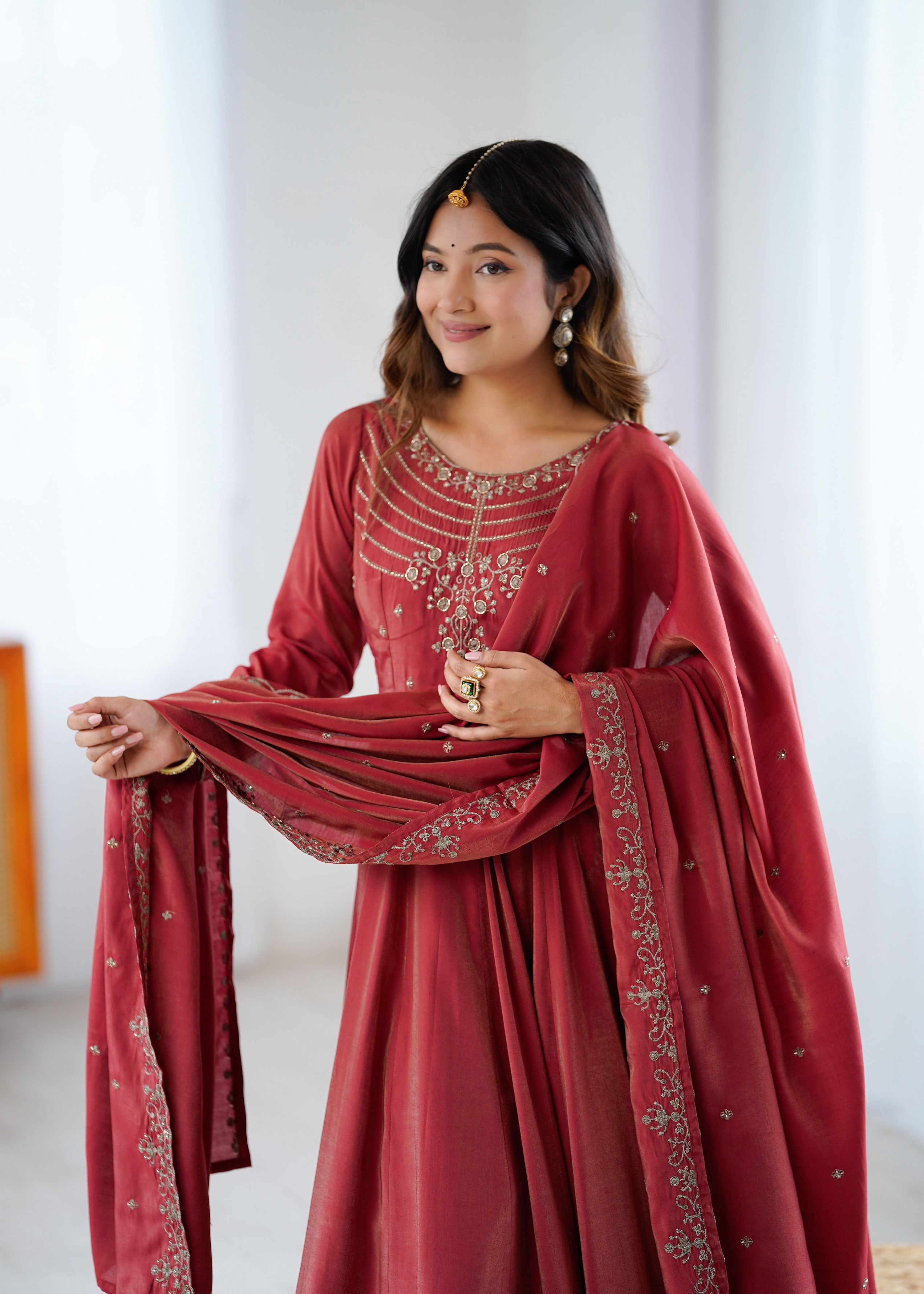 Lorenvalley Fashion Maroon Roman Shimmer Chanderi Silk Yoke Fancy Handwork Beads Work Anarkali Kurta Pant With Dupatta Set