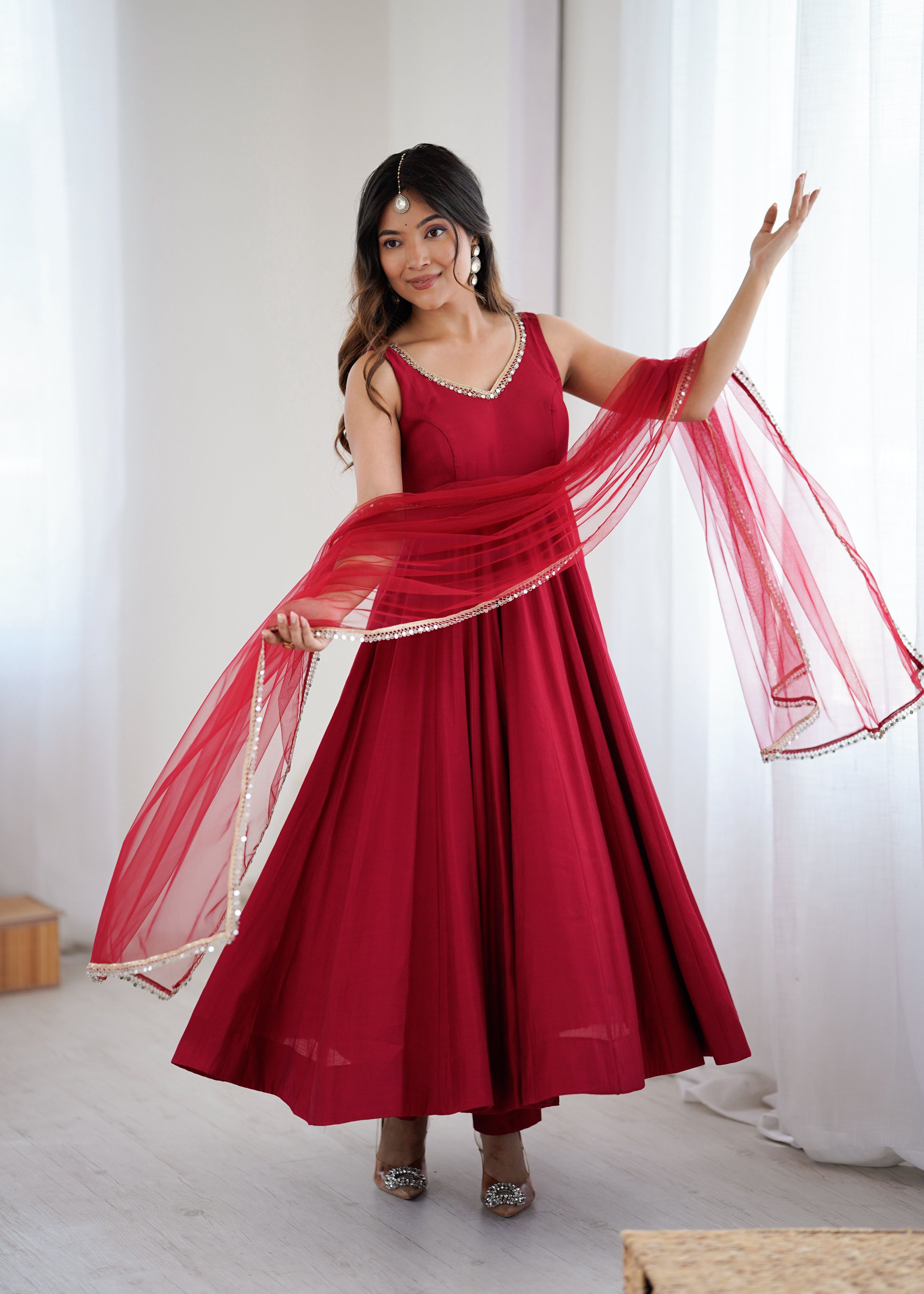 Lorenvalley Fashion Maroon Pure Romansilk Chanderi Fabric Yoke Fancy Lace Work Anarkali Kurta Pant With Dupatta Set
