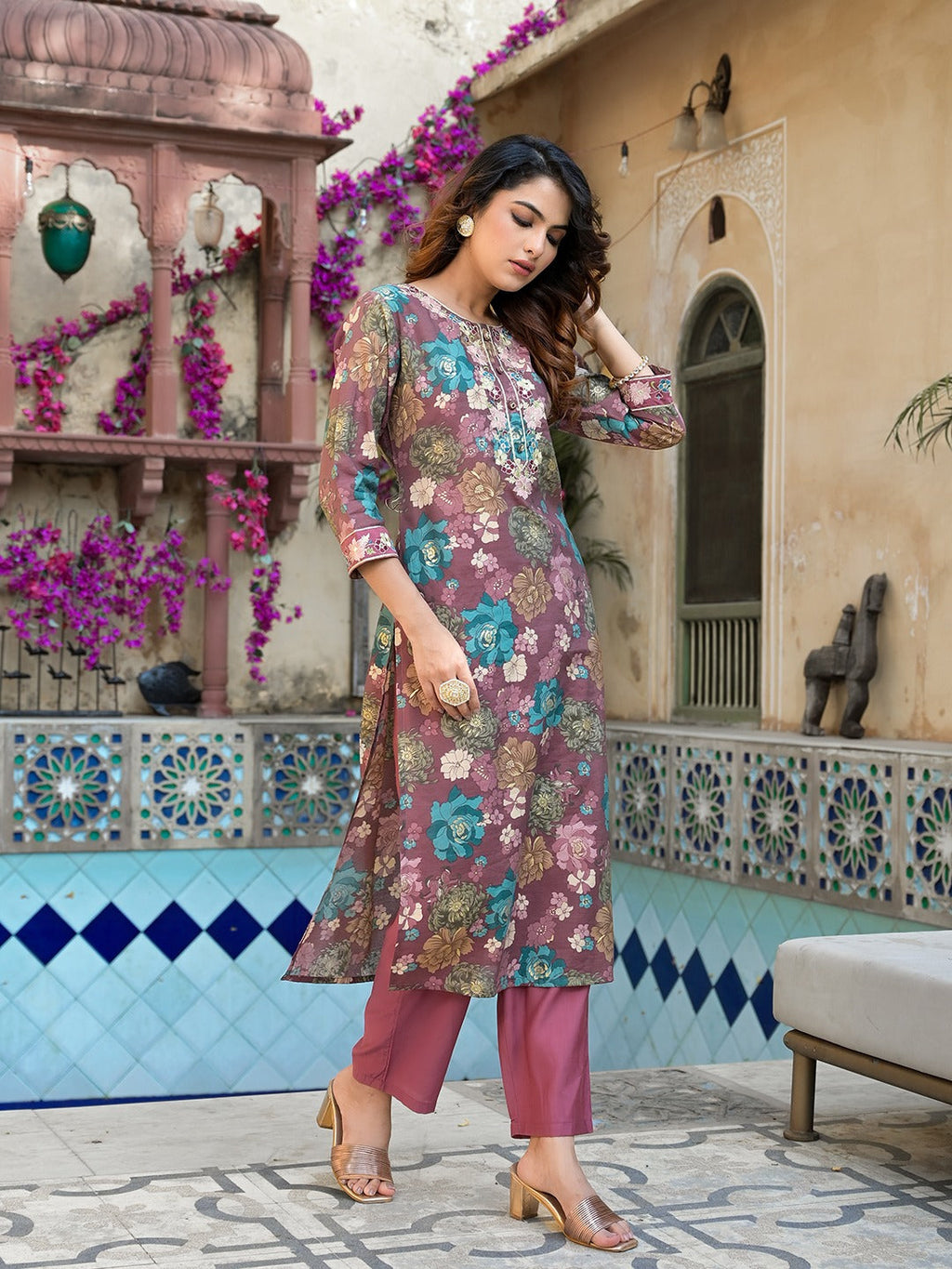 Yufta Mauve Floral,Thread_Work Kurta Trouser Set