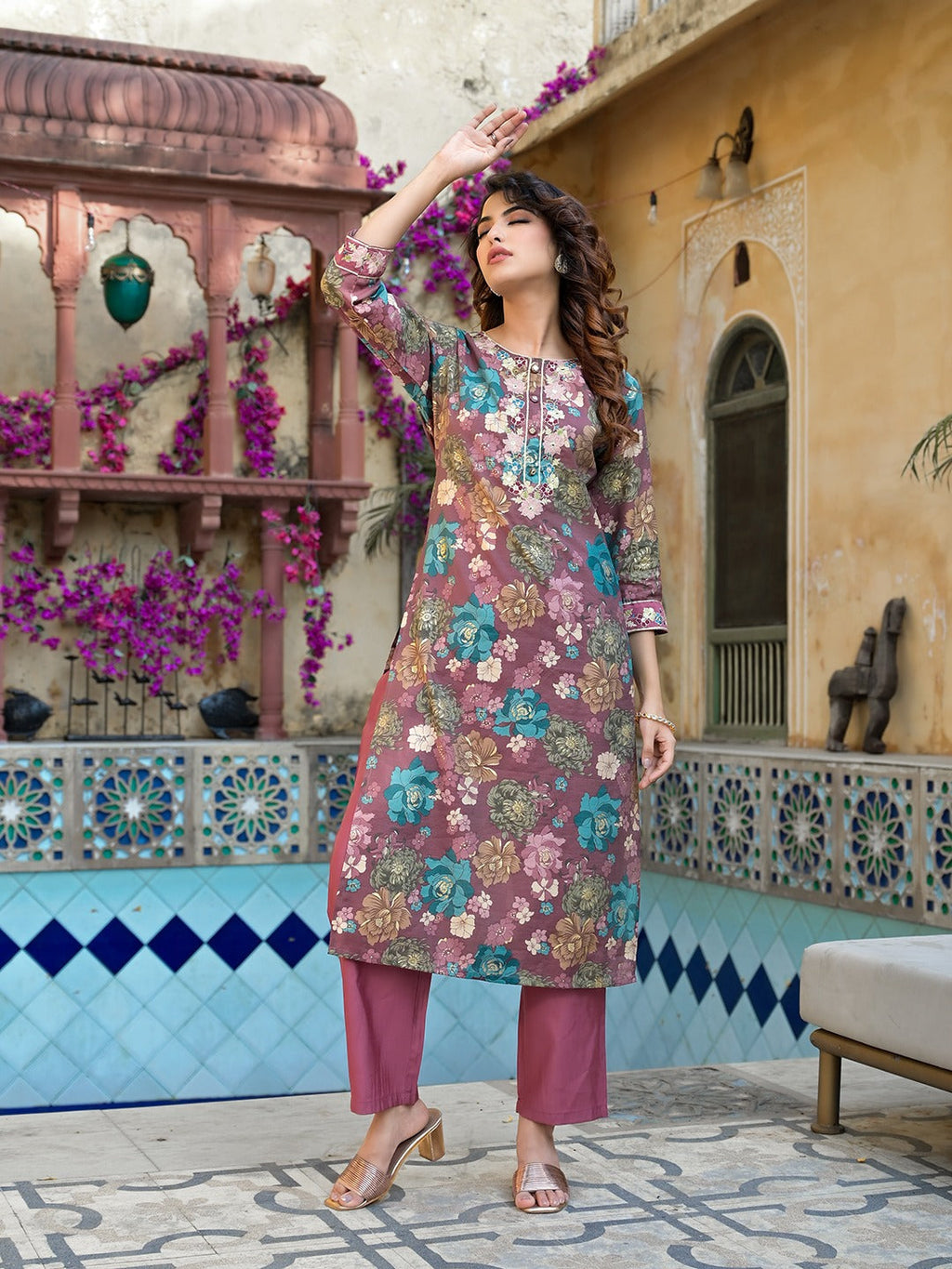 Yufta Mauve Floral,Thread_Work Kurta Trouser Set
