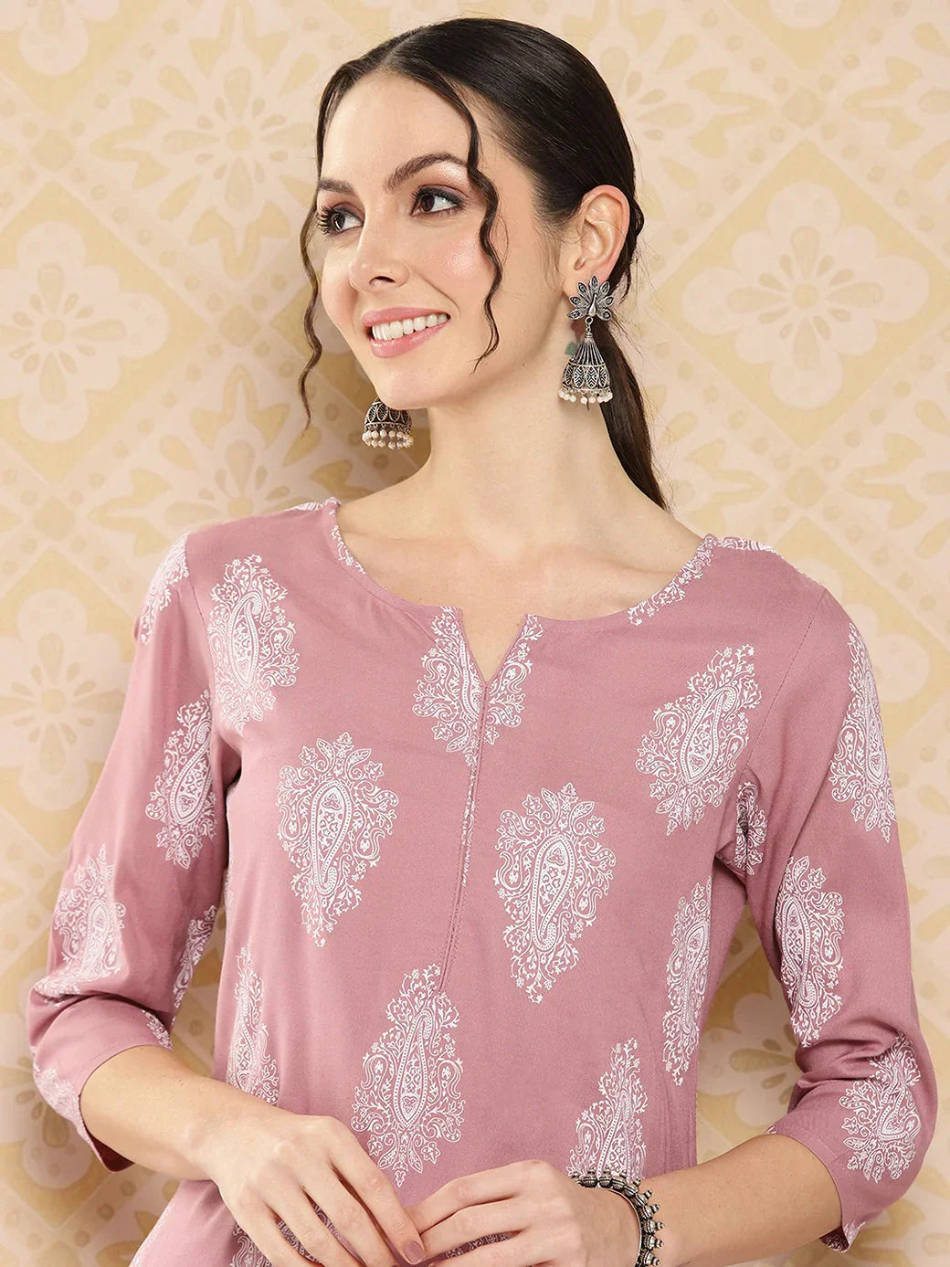 Yufta Mauve Women Ethnic Motifs Printed Regular Kurta with Trousers