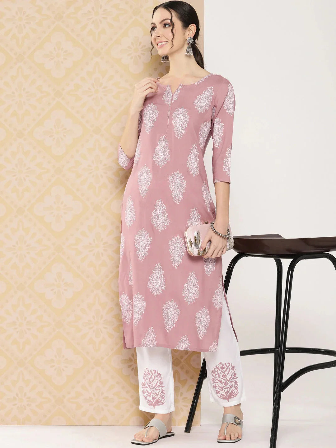 Yufta Mauve Women Ethnic Motifs Printed Regular Kurta with Trousers