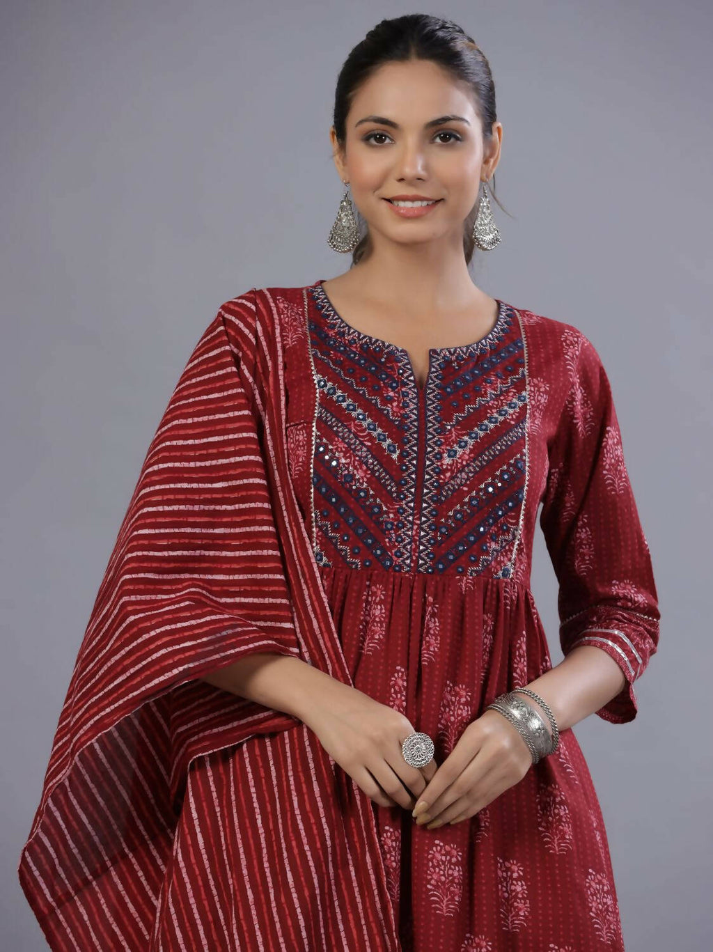 Juniper Women Maroon Cotton Cambric Batik texture Printed Kurta, Pants and Dupatta Set