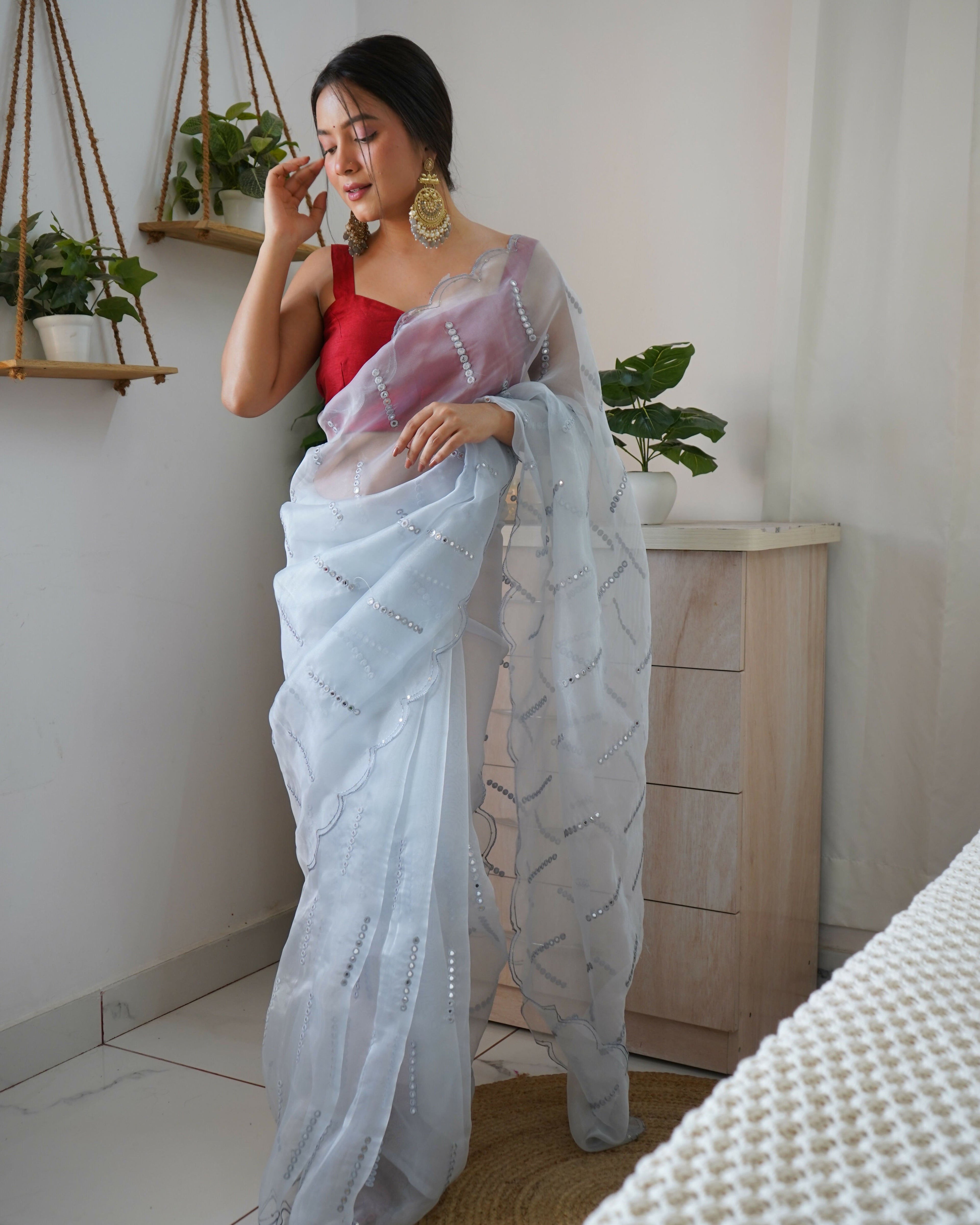 Vamsee Vika 9Mm Sky Organza Saree