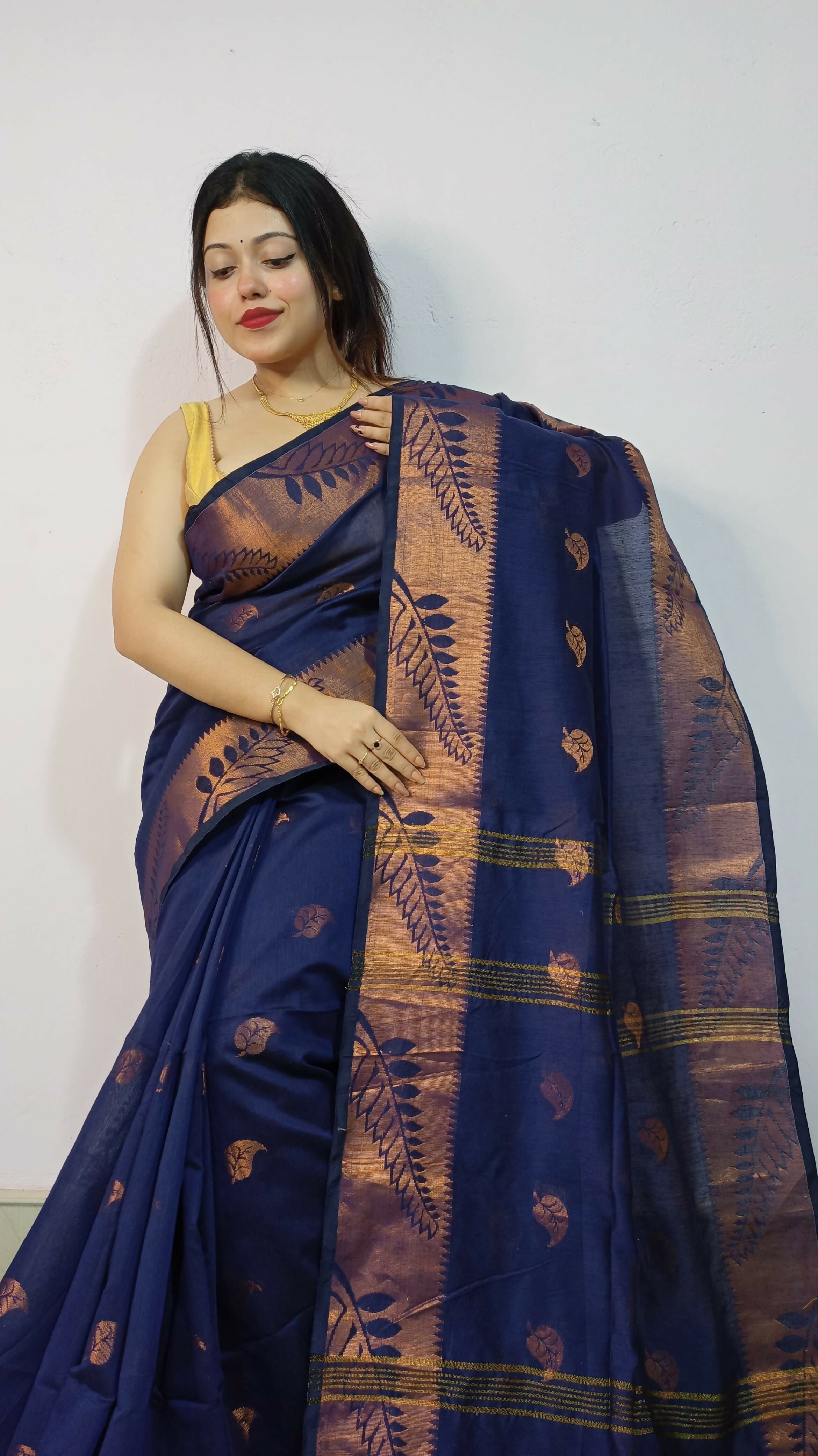 Exclusive Collection Beautiful Navy Blue Cotton Silk Woven Handloom Saree With Running Blouse Piece