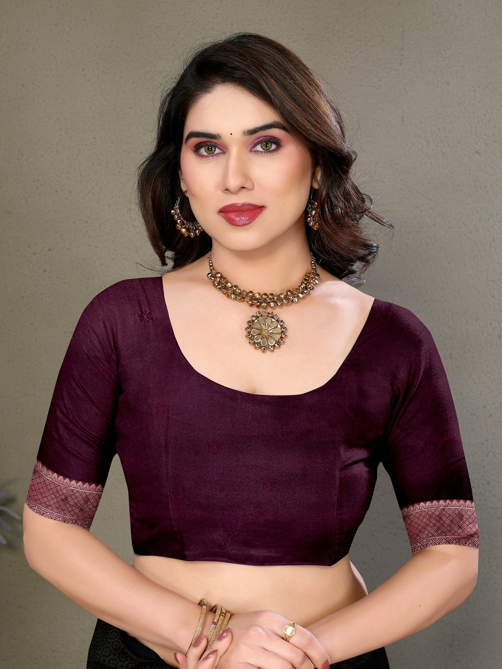 Vedant Vastram Litchi Silk Banarasi Silk Saree - Wine