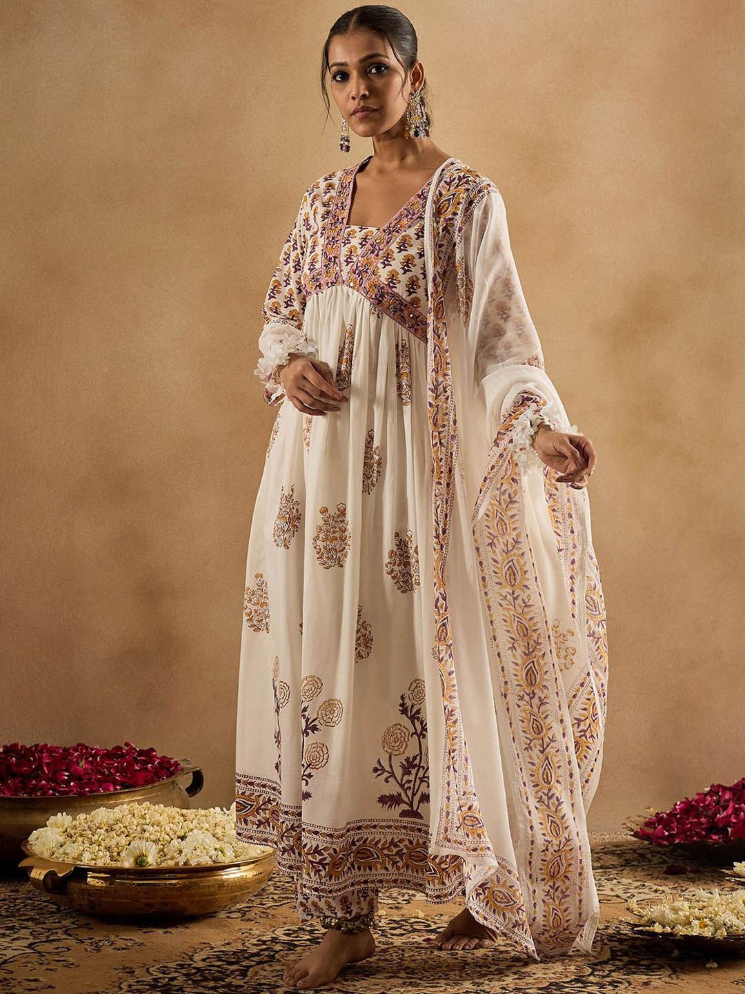 Indo Era Women Floral Printed Empire Pure Cotton Kurta with Trousers & With Dupatta