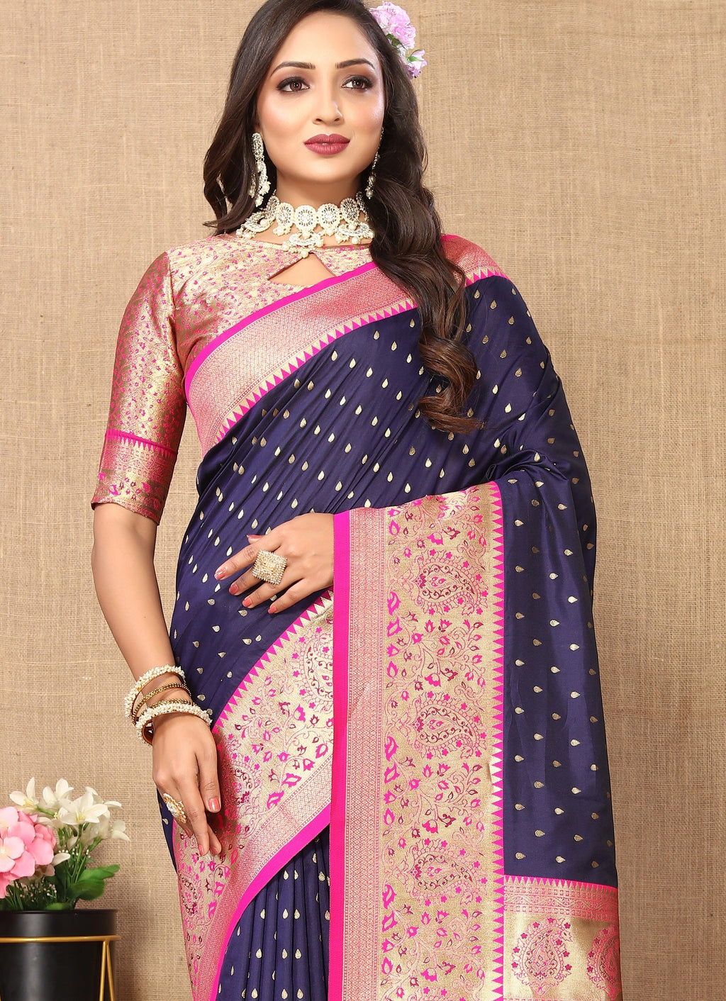 Vedant Vastram Navy Blue Color Kanjeevaram Silk Saree - Navy Blue