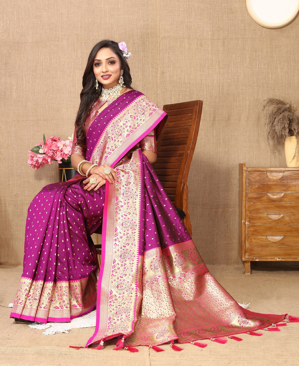 Vedant Vastram Purple Color Kanjeevaram Silk Saree - Purple
