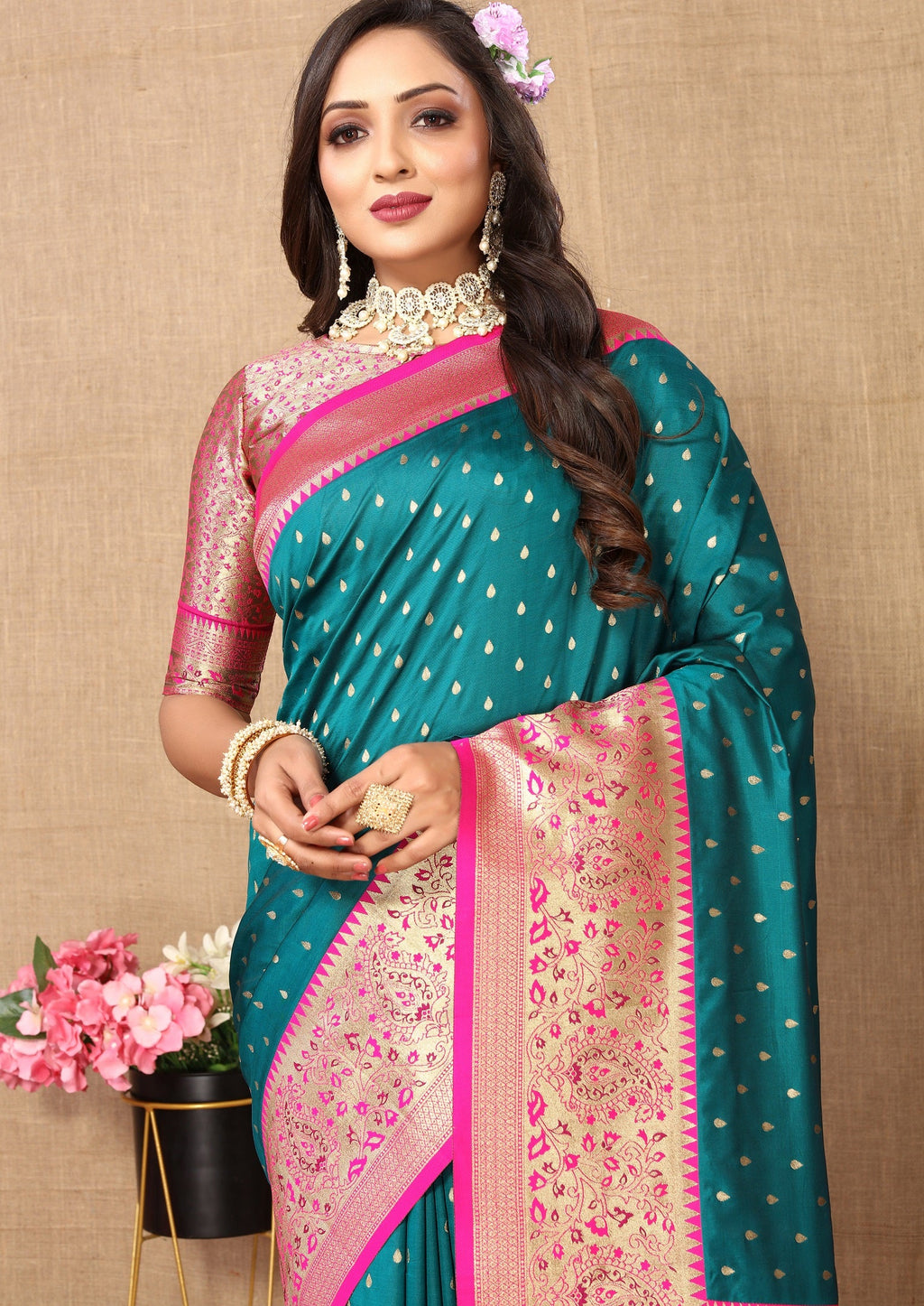 Vedant Vastram Rama Color Kanjeevaram Silk Saree - Rama